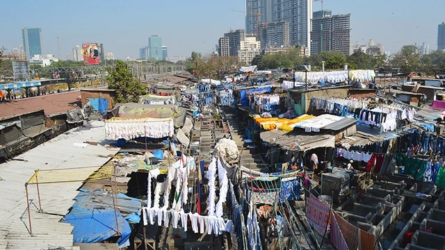 Một khu ổ chuột ở thành phố Mumbai của Ấn Độ. Ảnh: WORDPRESS