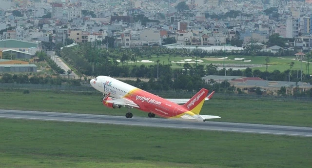 Hãng hàng không VietJet bị phạt 40 triệu đồng về “hành vi phản cảm”