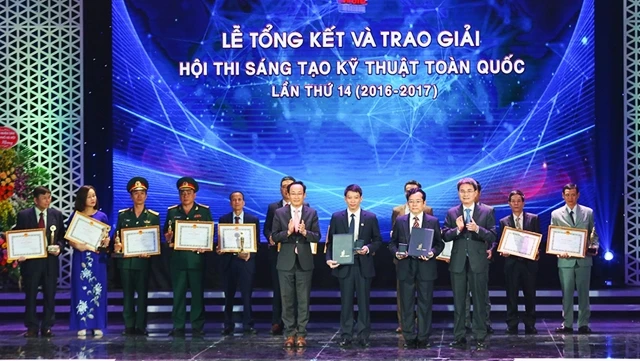 Tổng kết và trao giải Hội thi sáng tạo kỹ thuật toàn quốc