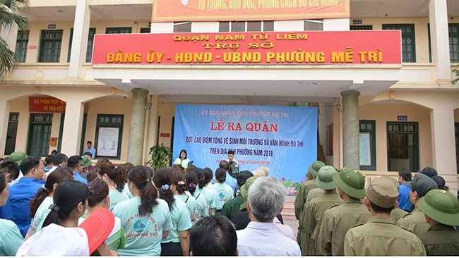 Lễ ra quân diễn ra với sự tham gia của cả hệ thống chính trị Phường Mễ Trì, Quận Nam Từ Liêm, Hà Nội.