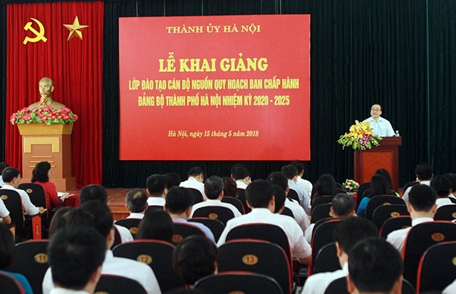 Lễ khai giảng lớp đào tạo cán bộ nguồn quy hoạch BCH Đảng bộ TP Hà Nội nhiệm kỳ 2020-2025.
