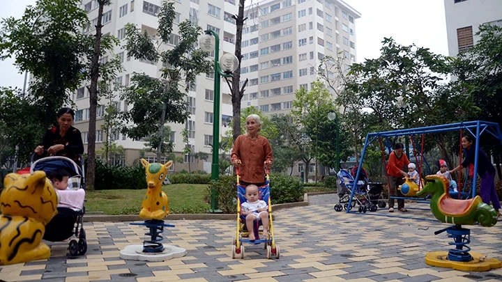 Nhà ở xã hội dành cho người thu nhập thấp tại Khu đô thị Ðặng Xá, huyện Gia Lâm, TP Hà Nội. Ảnh: ÐĂNG ANH