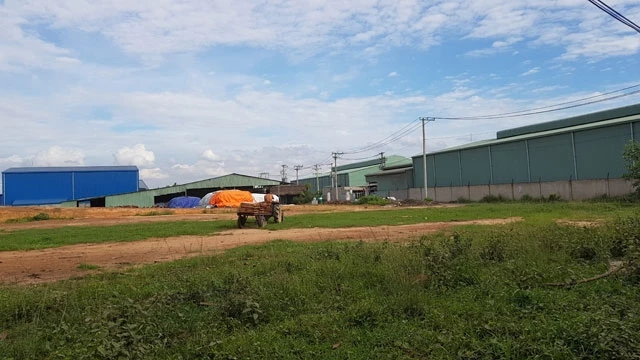 Nhiều nhà xưởng đã được xây dựng trái phép tại khu vực quy hoạch cụm công nghiệp Phước Tân, TP Biên Hòa, tỉnh Đồng Nai.