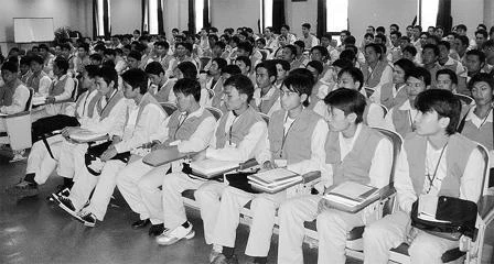 Trang bị thêm kỹ năng trước khi xuất ngoại.  Ảnh: Trung tâm hợp tác quốc tế.