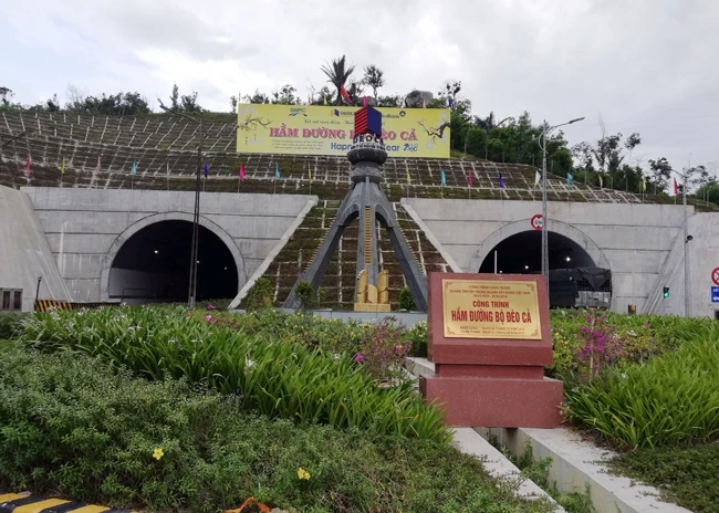 Công trình hầm đường bộ qua Đèo Cả, góp phần phá thế “ốc đảo” của tỉnh Phú Yên, tạo động lực phát triển kinh tế - xã hội khu vực miền trung và cả nước.