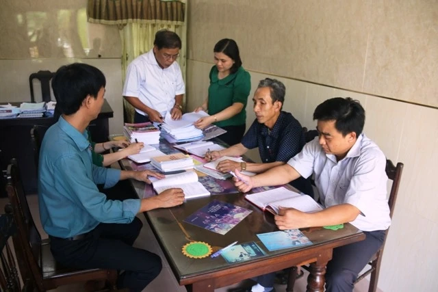 Ủy ban Kiểm tra Huyện ủy Đại Lộc rà soát lại danh sách đảng viên bị xử lý kỷ luật trong năm 2018.