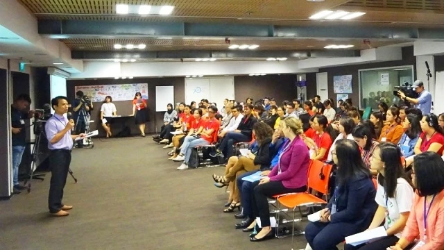 Các đại biểu tham dự buổi “Đối thoại Thanh niên ASEAN về bình đẳng giới” tại Tòa nhà Xanh Liên hợp quốc, Hà Nội.