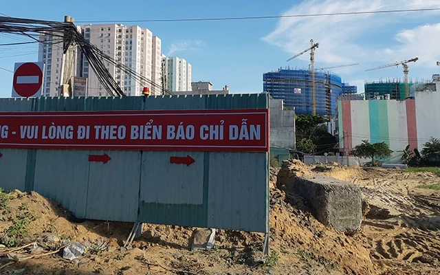 Sau 22 năm, dự án Trung tâm đô thị Chí Linh do DIC Corp làm chủ đầu tư vẫn ngổn ngang nhiều hạng mục chưa hoàn thành.