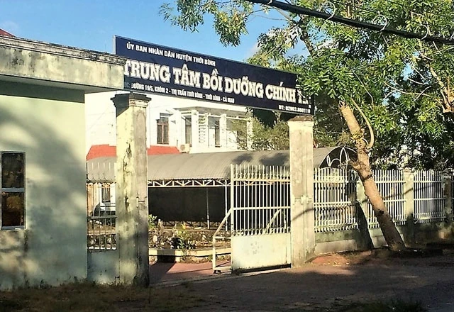 Trung tâm Bồi dưỡng Chính trị huyện Thới Bình - nơi có hai cán bộ vừa bị kỷ luật.
