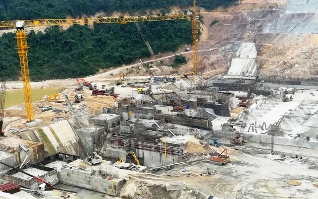 Các hạng mục của công trình đầu mối TLBM đang được đẩy nhanh tiến độ.