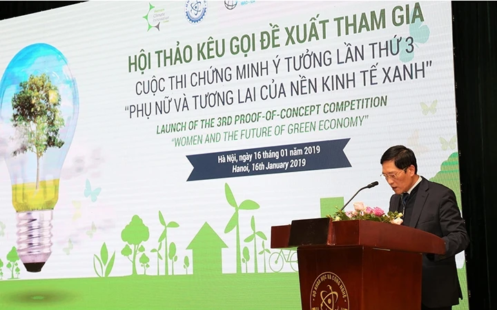 Thứ trưởng Khoa học và Công nghệ Trần Văn Tùng phát biểu tại Hội thảo.