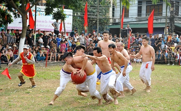 Trận chung kết Lễ hội vật cầu làng Thúy Lĩnh được tổ chức chiều mùng 6 Tết Kỷ Hợi 2019.