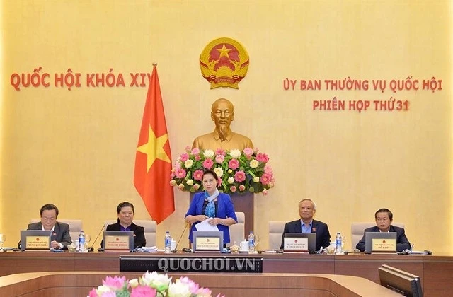 Chủ tịch Quốc hội Nguyễn Thị Kim Ngân phát biểu bế mạc phiên họp. (Ảnh: Quốc hội)