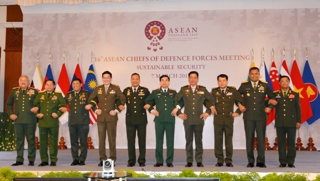 Các trưởng đoàn dự Hội nghị Tư lệnh Lực lượng Quốc phòng ASEAN. 
