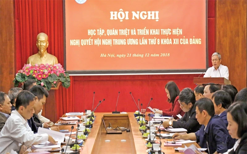 Đảng bộ cơ quan BHXH Việt Nam tổ chức Hội nghị học tập, quán triệt và triển khai thực hiện Nghị quyết T.Ư 8, khóa XII. Ảnh | LAN ANH