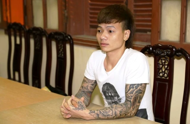 Đối tượng Ngô Bá Khá ("Khá Bảnh") tại cơ quan điều tra.