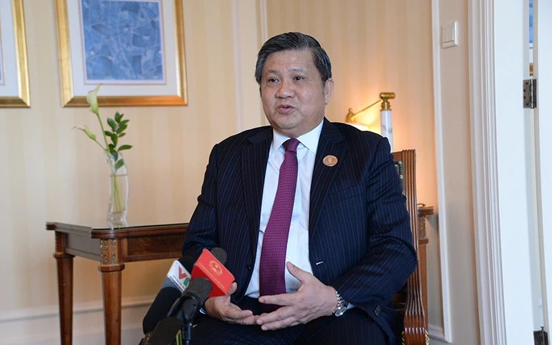 Đồng chí Nguyễn Văn Giàu, Ủy viên T.Ư Đảng, Chủ nhiệm Ủy ban Đối ngoại của Quốc hội.