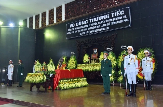 Lễ tang đồng chí Trung tướng Đồng Sỹ Nguyên được tổ chức tại Nhà tang lễ quốc gia, số 5 Trần Thánh Tông, Hà Nội.