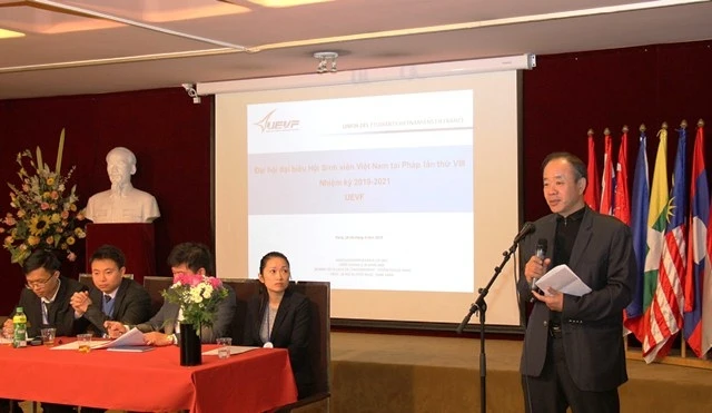 Đại sứ Nguyễn Thiệp đánh giá cao đóng góp của UEVF trong hoạt động cộng đồng và quảng bá đất nước.