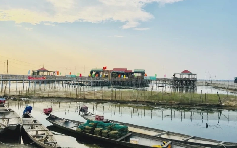 Đầm Chuồn xứ Huế.