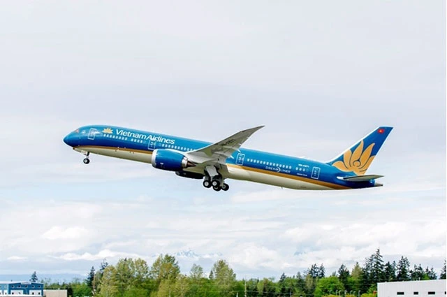 Tỷ lệ tăng trưởng về chỉ số tài chính của Vietnam Airlines đang thay đổi theo hướng tích cực.