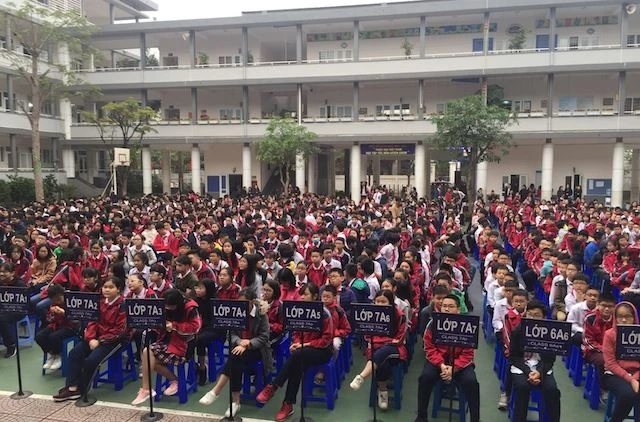 Học sinh Trường THCS Cầu Giấy (Hà Nội)