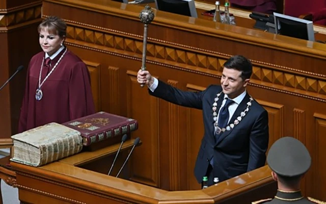 Tổng thống Ukraine V.Zelenskiy tuyên thệ nhậm chức.