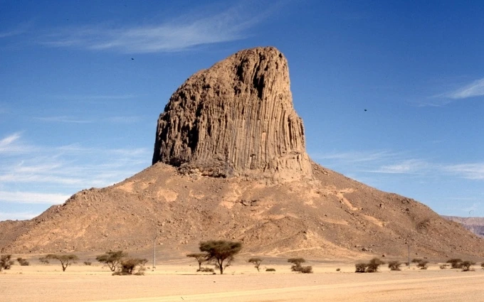 Dãy núi Hoggar (Algeria) - điểm đến được khách du lịch yêu thích. (Ảnh: Wikipedia)