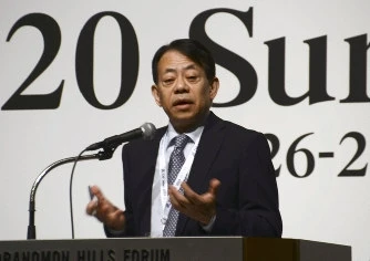 Thứ trưởng Thương mại Nhật Bản phụ trách các vấn đề kinh tế quốc tế Masatsugu Askawa (Ảnh: manichi)