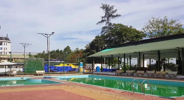 Hồ bơi khách sạn Sông Trà (Quảng Ngãi), nơi xảy ra vụ đuối nước làm hai trẻ tử vong.