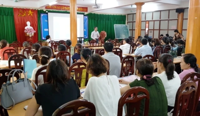Một lớp học đào tạo chức danh nghề nghiệp do Sở Nội vụ Bắc Giang tổ chức.