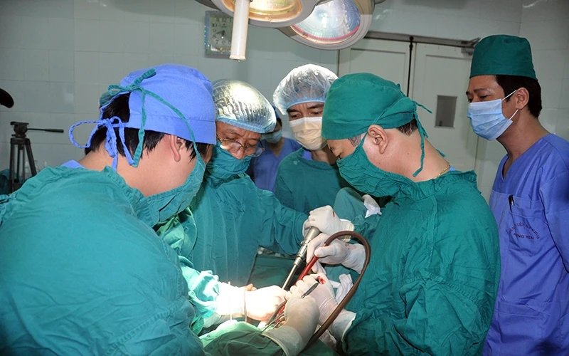 Bệnh viện đa khoa tỉnh Hưng Yên sử dụng kỹ thuật mới trong phẫu thuật.