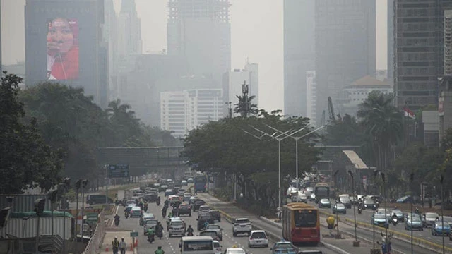 Jakarta đang đối mặt tình trạng ô nhiễm nghiêm trọng. Ảnh: GETTY IMAGES