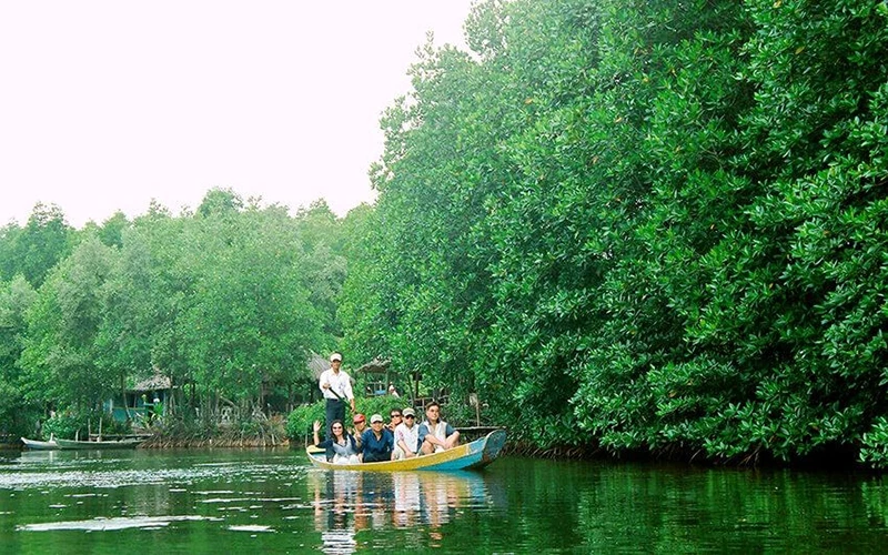 Thiên nhiên tươi đẹp ở Cồn Chim. Ảnh: MINH HOÀNG và QUY NHƠN LAKE VIEW
