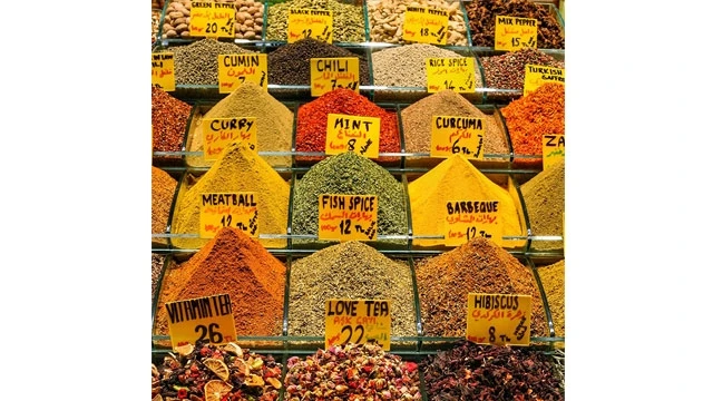 Chợ gia vị Spice Bazaar