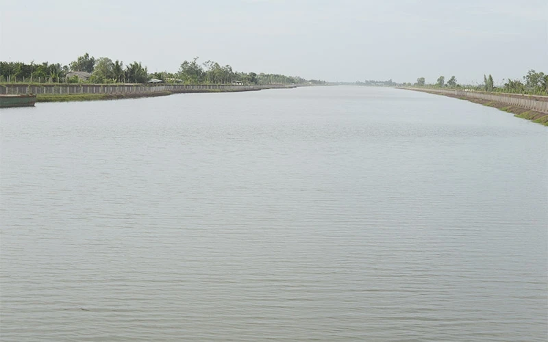 Hồ sẽ cung cấp nước ngọt cho hàng trăm hộ dân trong mùa hạn hán, xâm nhập mặn.