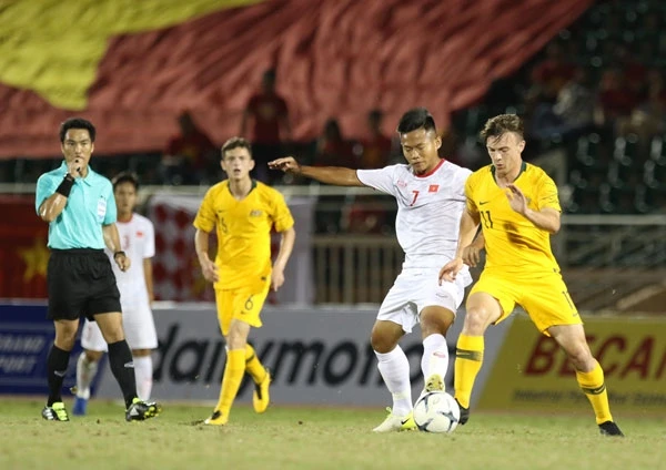 Các cầu thủ trẻ Việt Nam có trận đấu cố gắng trước đối thủ mạnh hơn là U18 Australia.