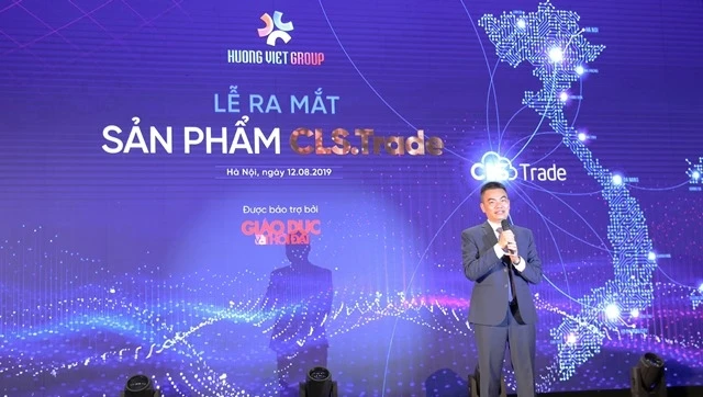 Ông Nguyễn Khánh Toàn giới thiệu về sản phẩm CLS. Trade 