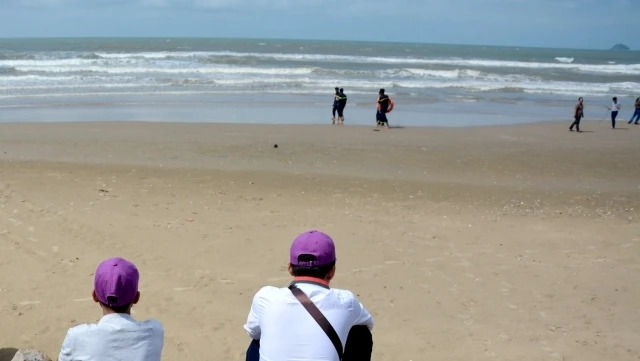 Bãi biển tại Khu du lịch Đất Lành, thị xã La Gi, nơi xảy ra vụ đuối nước làm sáu người tử vong. 
