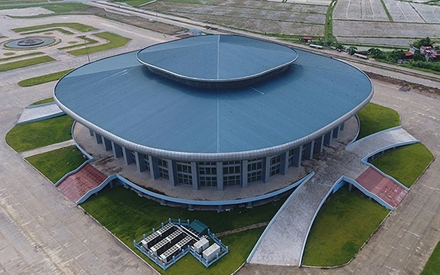 Được đầu tư hơn 1.000 tỷ đồng để xây dựng, nhưng Nhà thi đấu Thể dục - Thể thao tỉnh Hà Nam hầu như không hoạt động.