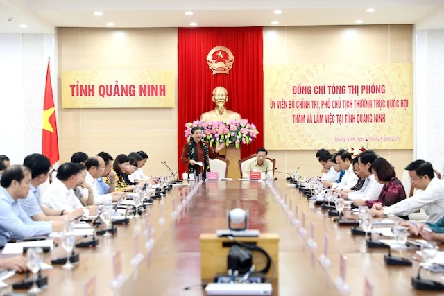 Phó Chủ tịch Quốc hội Tòng Thị Phóng làm việc với tỉnh Quảng Ninh