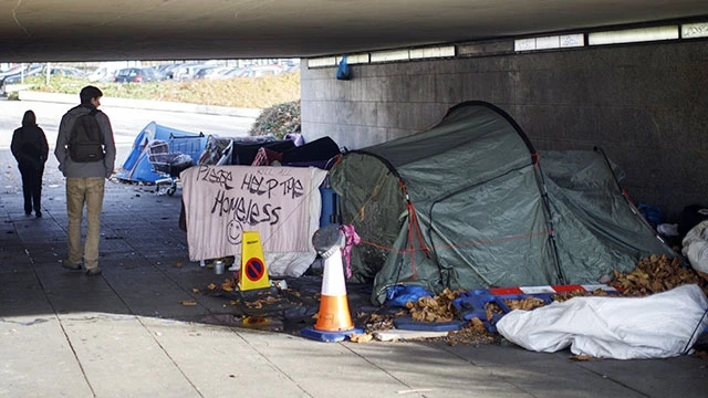 Cảnh vô gia cư xuất hiện tại nhiều thành phố ở châu Âu. Ảnh: GETTY IMAGES