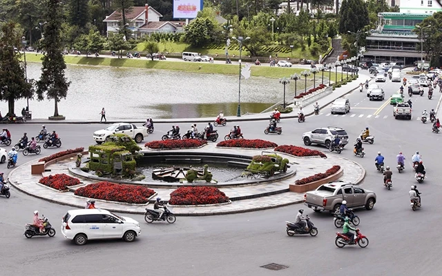 Trung tâm phố núi Đà Lạt thông thoáng trong ngày đầu kỳ nghỉ lễ 2-9.