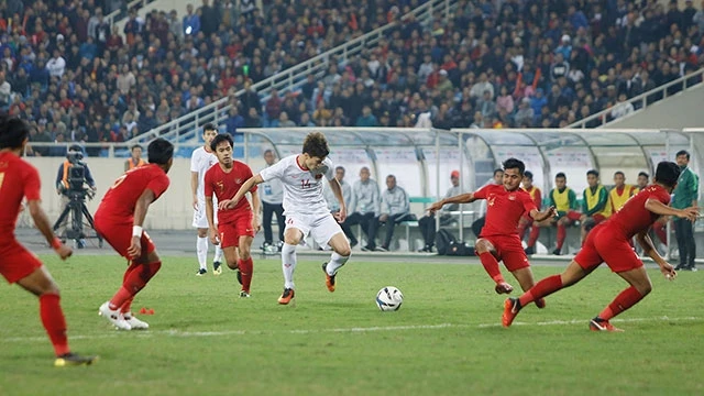 Đội tuyển Indonesia luôn là đối thủ khó chơi của tuyển Việt Nam. Ảnh: MINH LÊ