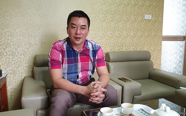 Ông Trần Thái Toán, Giám đốc điều hành Công ty CP Thể thao Dược Nam Hà Nam Định thông tin với phóng viên.
