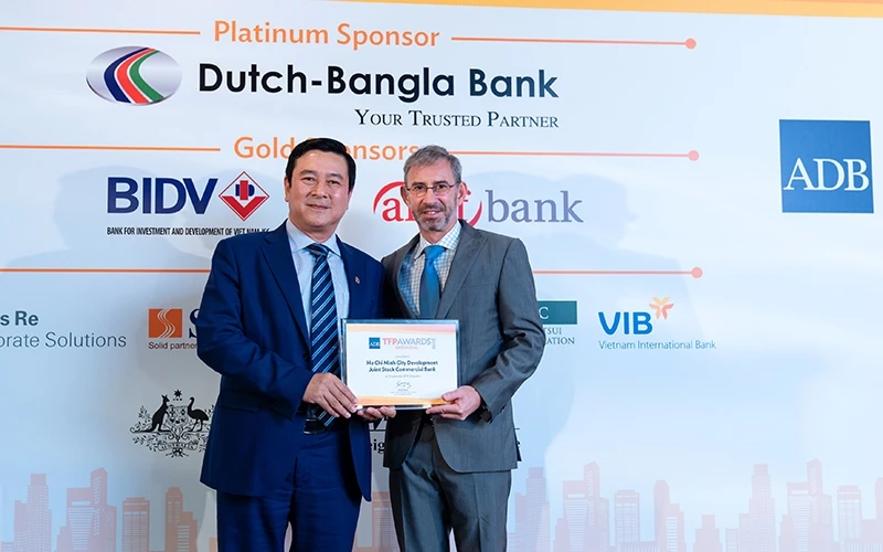 HDBank - Ngân hàng đầu tiên tại Việt Nam nhận giải "Green Deal Award" do ADB trao tặng