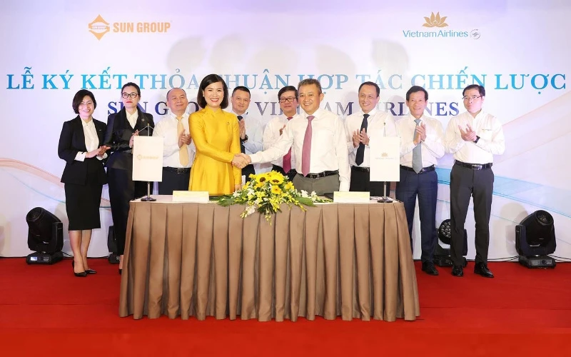 Sun Group và Vietnam Airlines ký kết thỏa thuận hợp tác chiến lược
