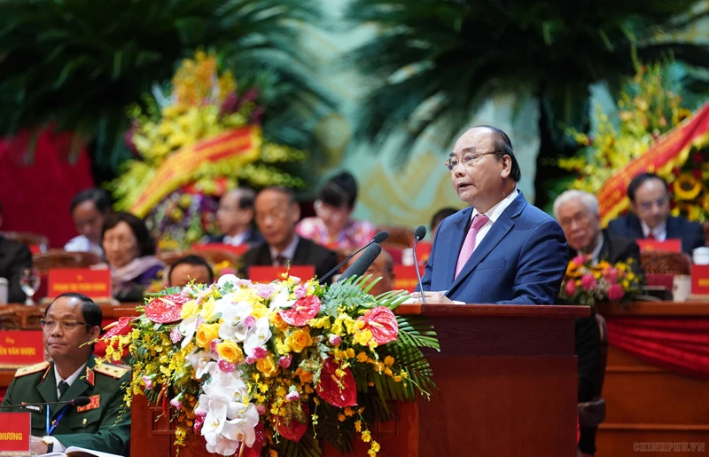 Thủ tướng Nguyễn Xuân Phúc phát biểu tại Đại hội - (Ảnh: QUANG HIẾU)