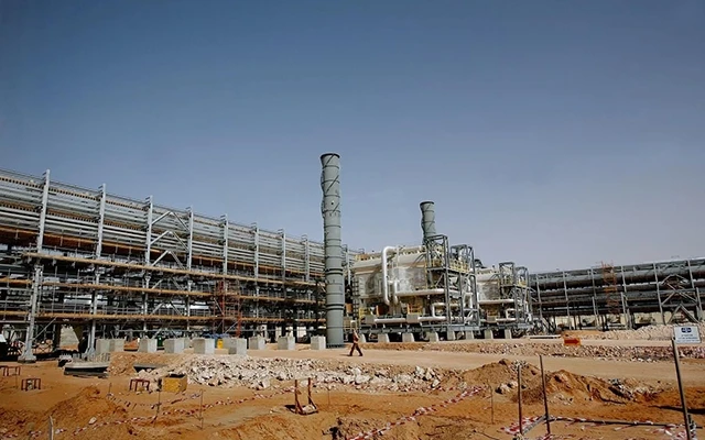 Nhà máy lọc dầu ở A-rập Xê-út.