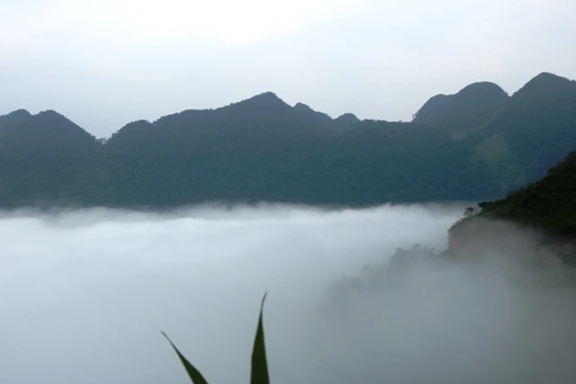 Nằm ở độ cao 1.500m so với mực nước biển, đây là điểm cao nhất trên cung đường từ Hà Giang lên Quản Bạ.